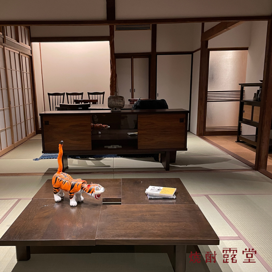 「袖日和。」第2回オフ会 「kimono de Lunch」和モダンな古民家の隠れ屋「焼酎 露堂」にて