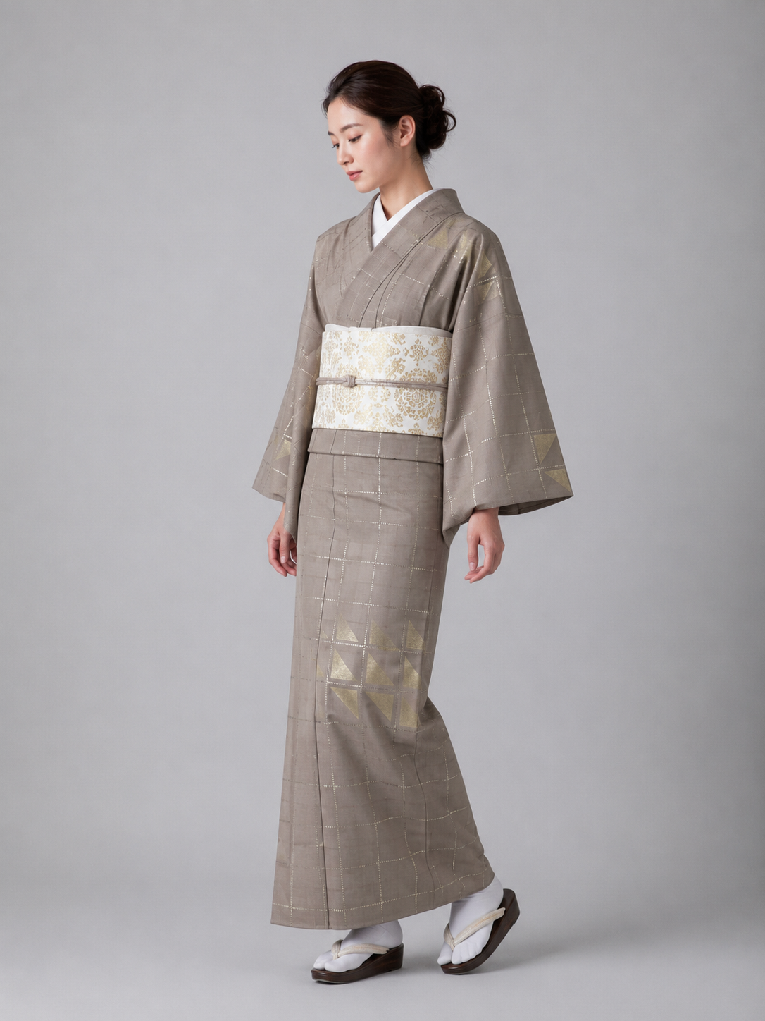 正絹お召訪問着「金彩」 袷衣仕立て — Kinsai Omeshi Kimono｜Heritage Collection