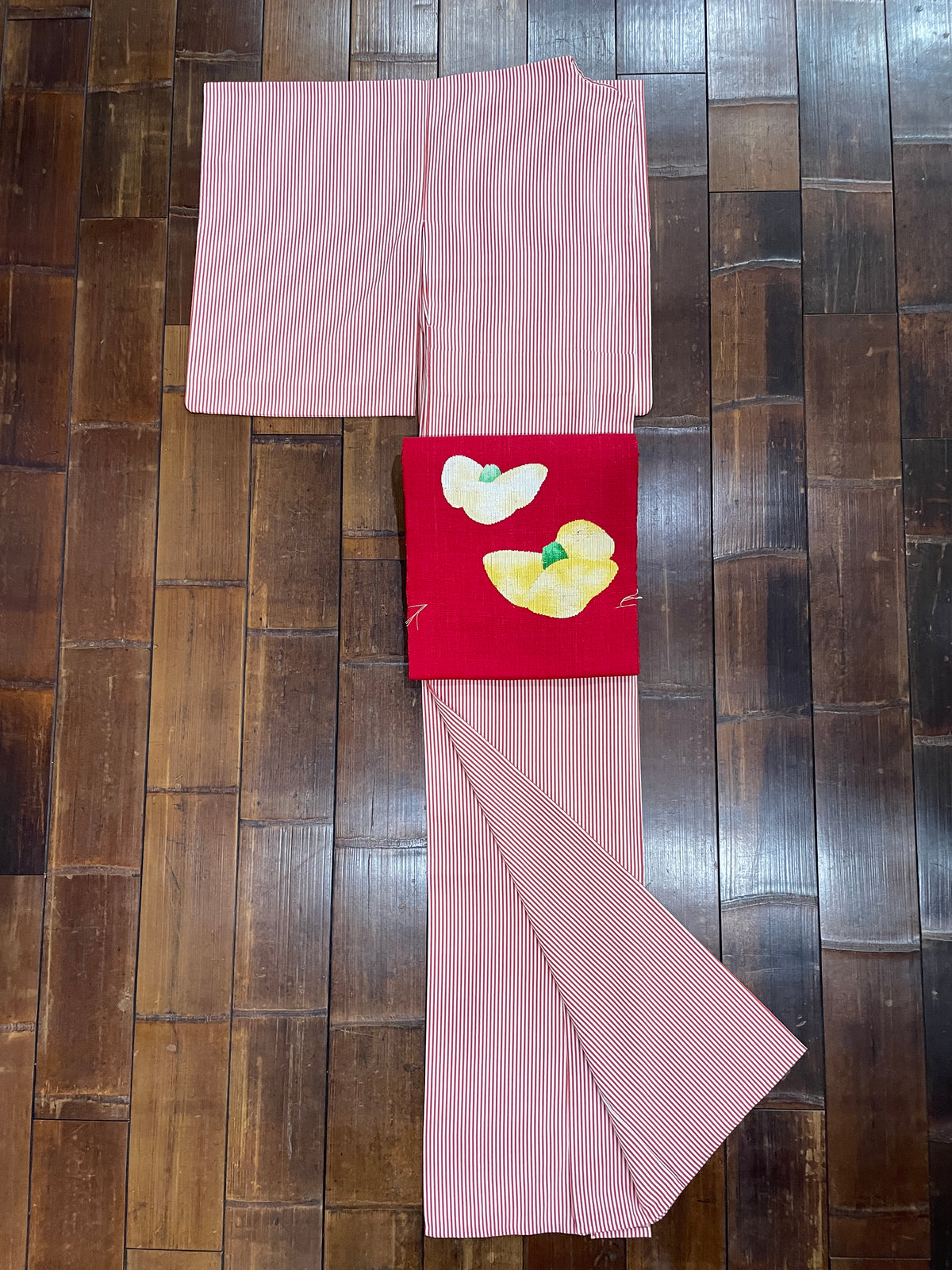 正絹八寸帯（椿柄） — Women's OBI｜Heritage Collection