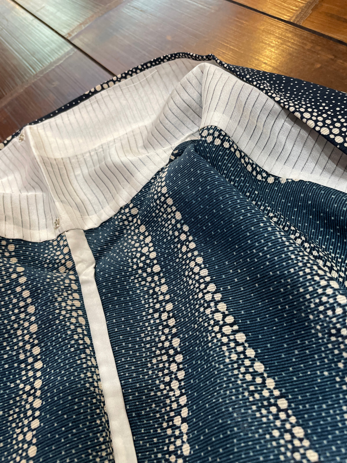 正絹夏小紋（絽） 単衣仕立て — Tatewaku Komon Kimono｜Heritage Collection