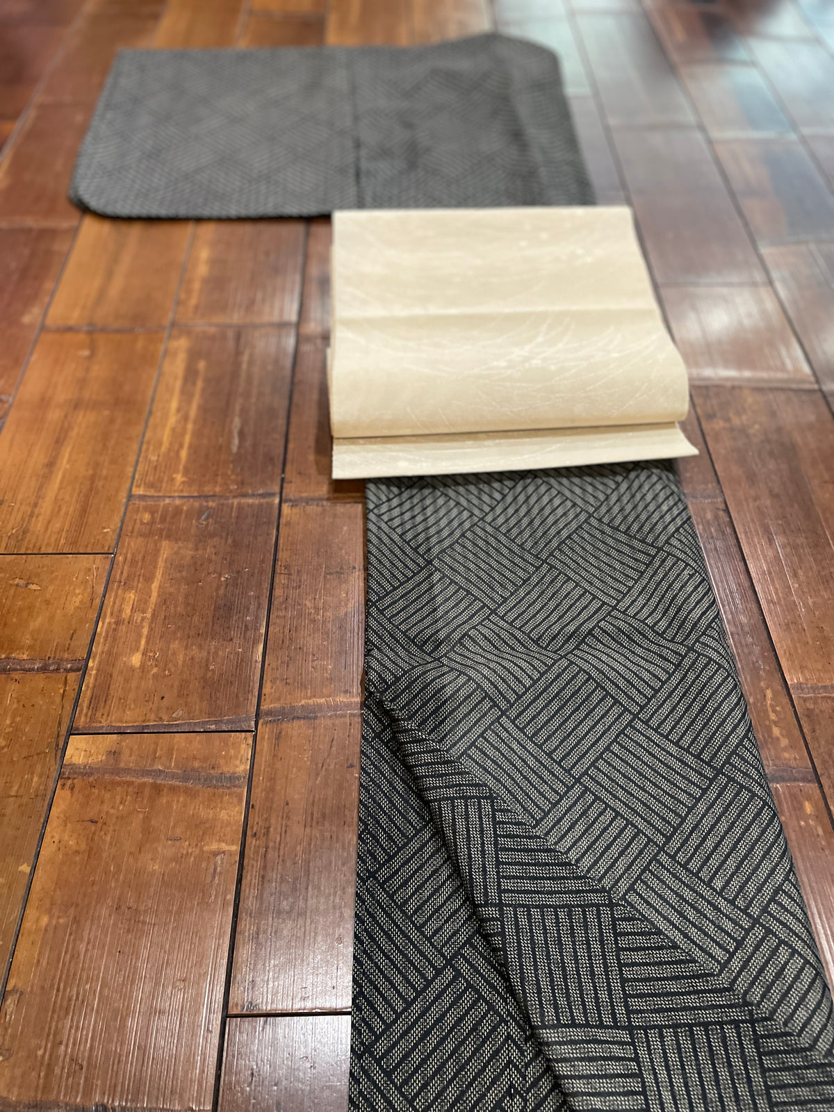 正絹夏お召し着物（網代/幾何学文様） 単衣仕立て — Natu-OmeshiKimono｜Heritage Collection