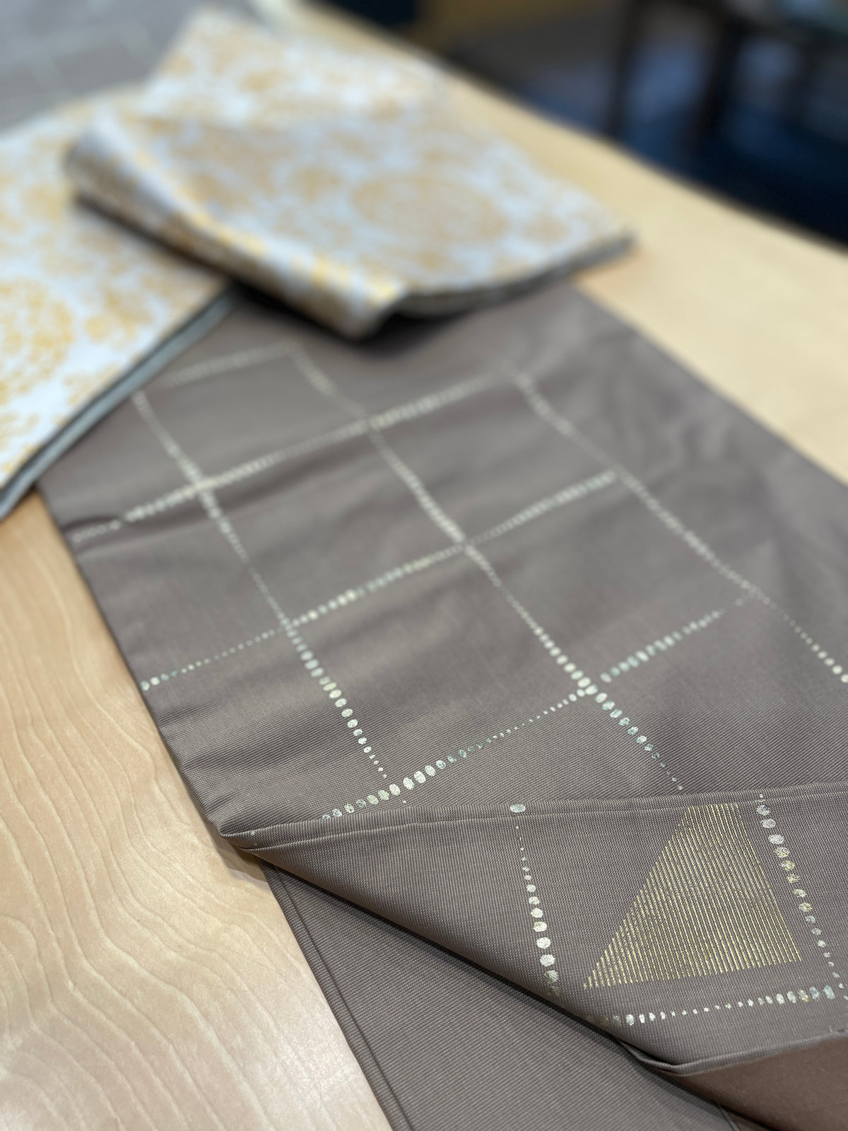 正絹お召訪問着「金彩」 袷衣仕立て — Kinsai Omeshi Kimono｜Heritage Collection