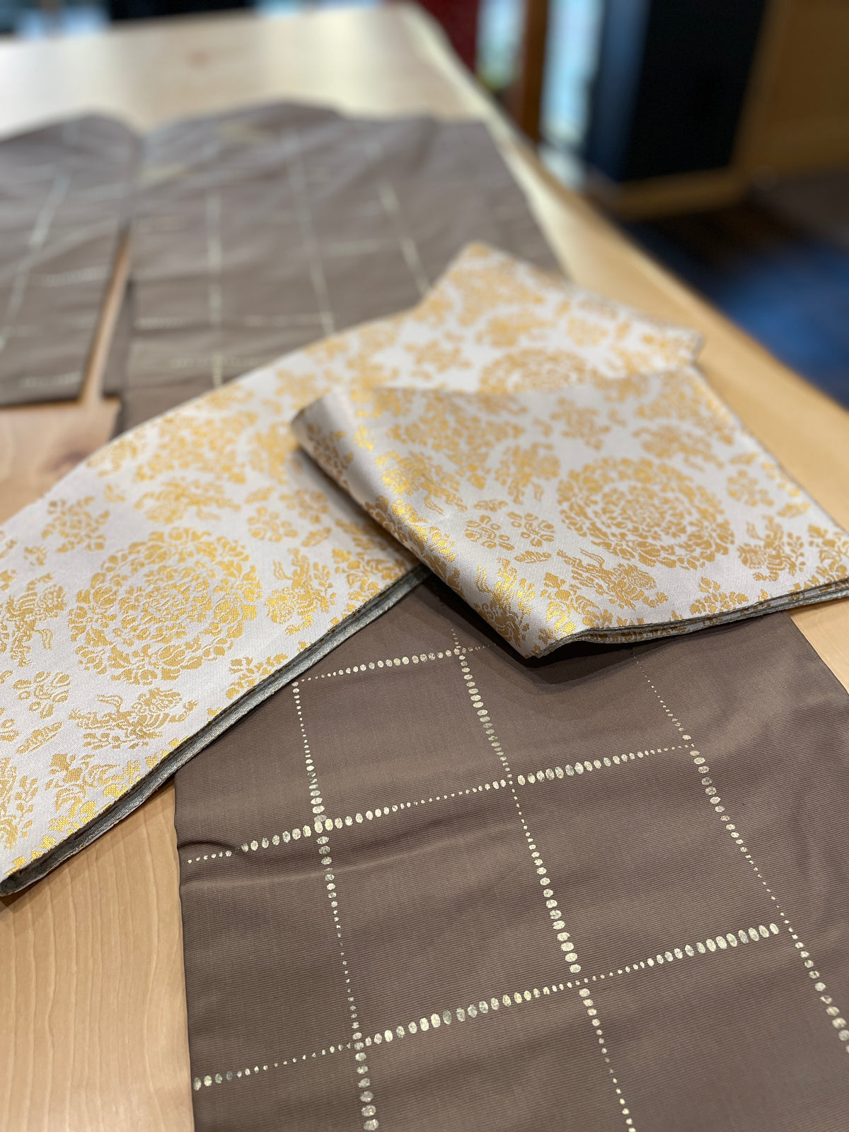 正絹お召訪問着「金彩」 袷衣仕立て — Kinsai Omeshi Kimono｜Heritage Collection