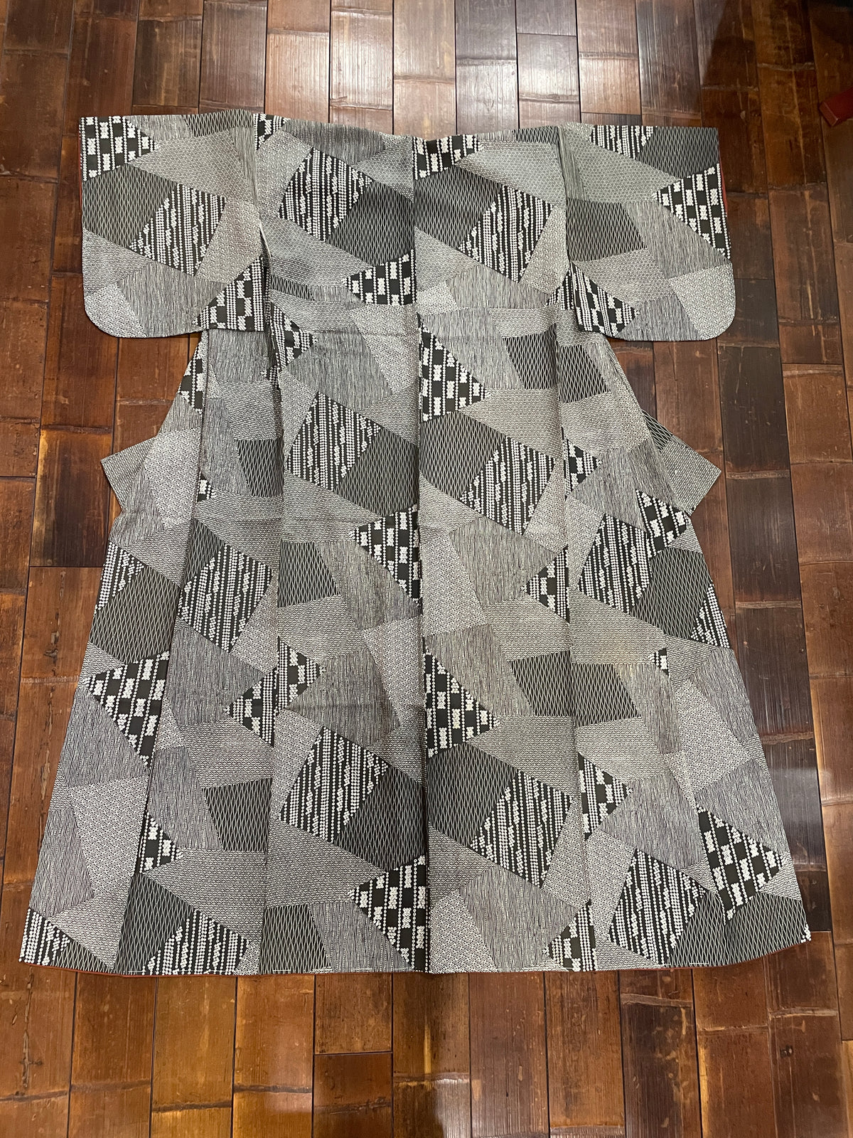 正絹小紋着物（きりばめ柄） 袷仕立て — KomonKimono｜Heritage Collection